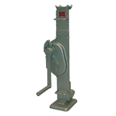 Stahlwinden &</br>Zahnstangenwinden